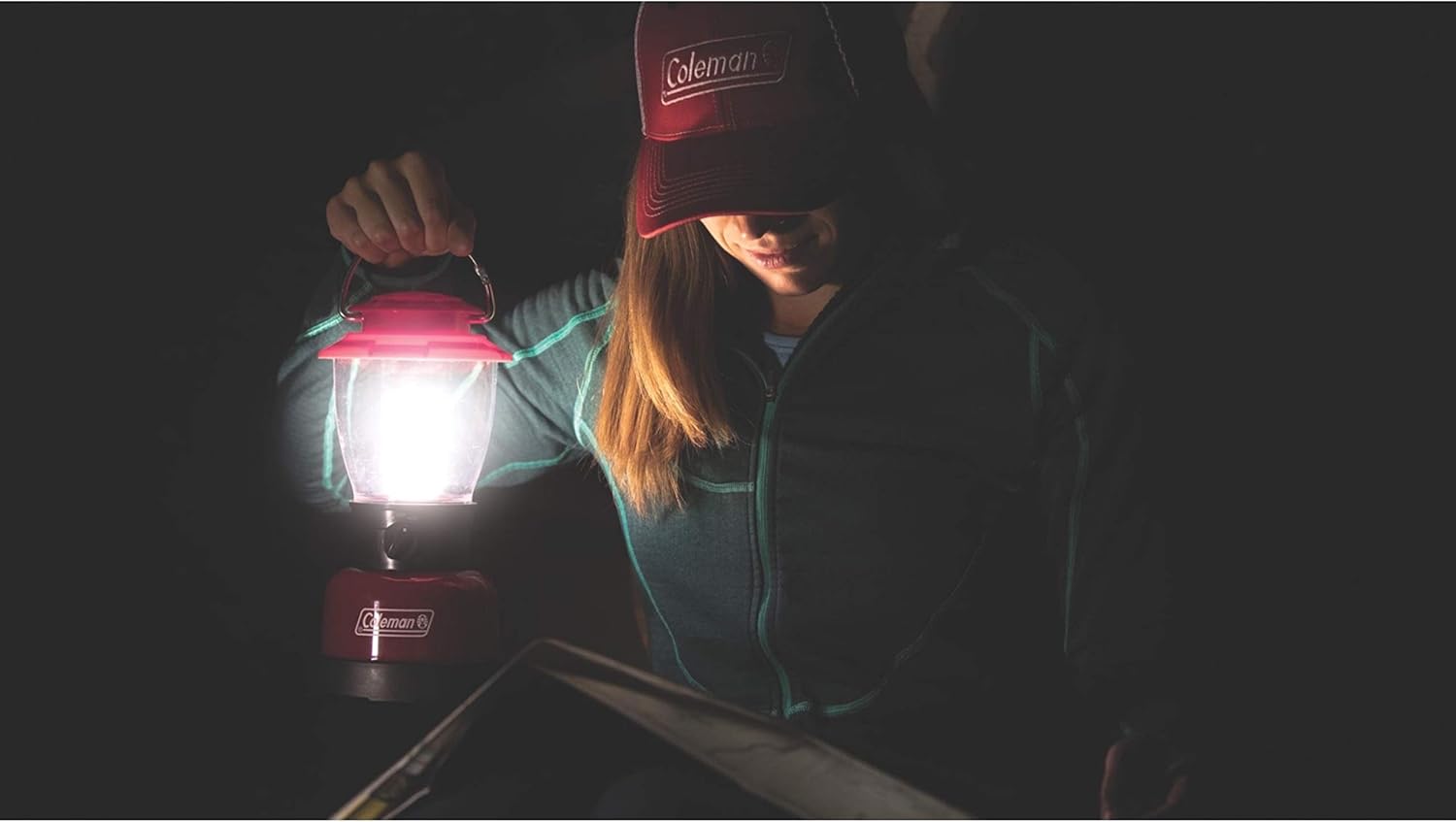 Coleman 4D Battery-Powered Personal LED Lantern, Water & Impact-Resistant with Carabiner Handle, Shines Up to 700 Lumens, Outdoors Camping Essentials - Image 4